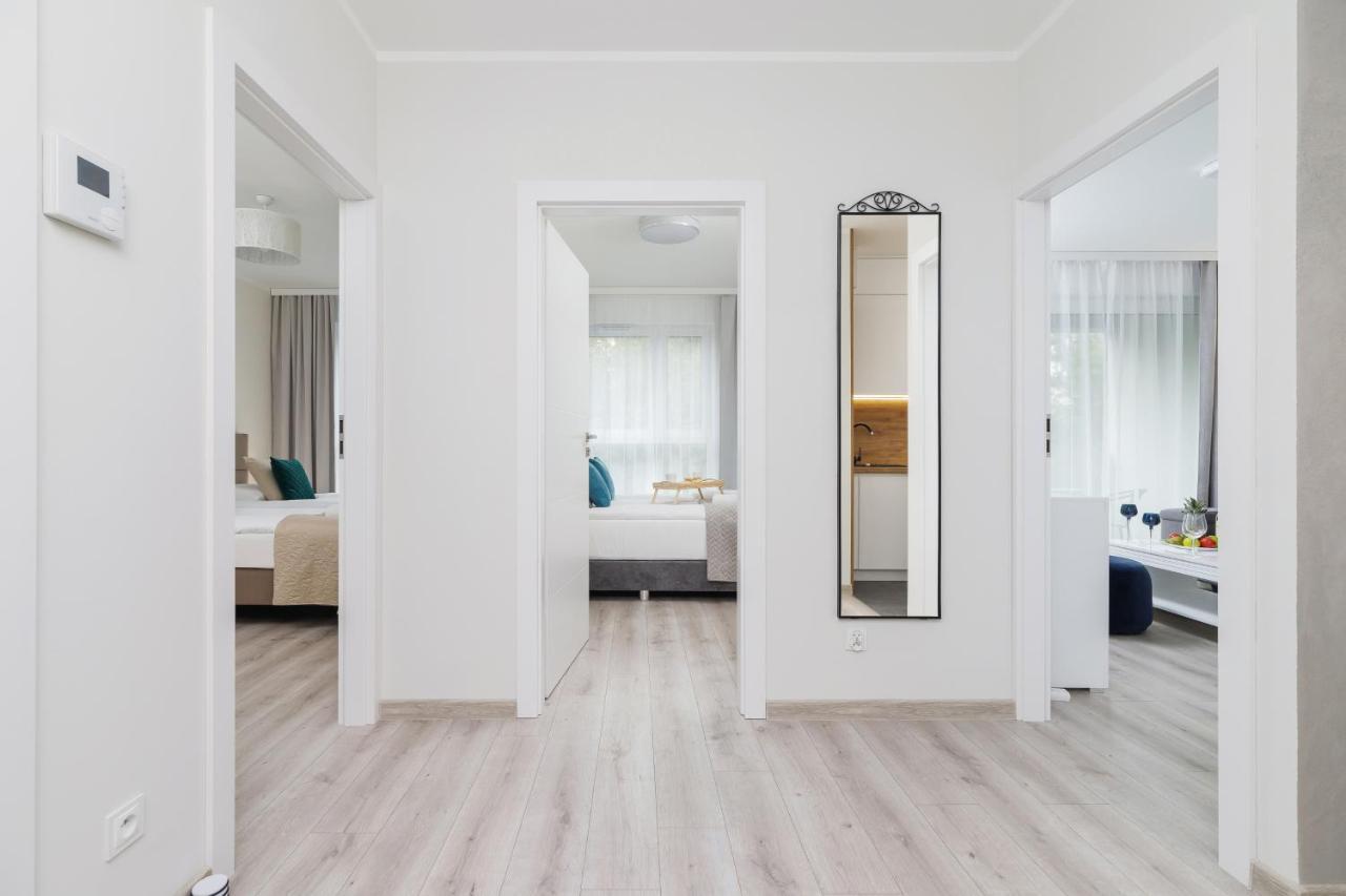 W Parku Lotnikow Apartments Tauron Arena By Noclegi Renters 크라쿠프 외부 사진